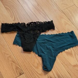 Victorias Secret Thong Set - M